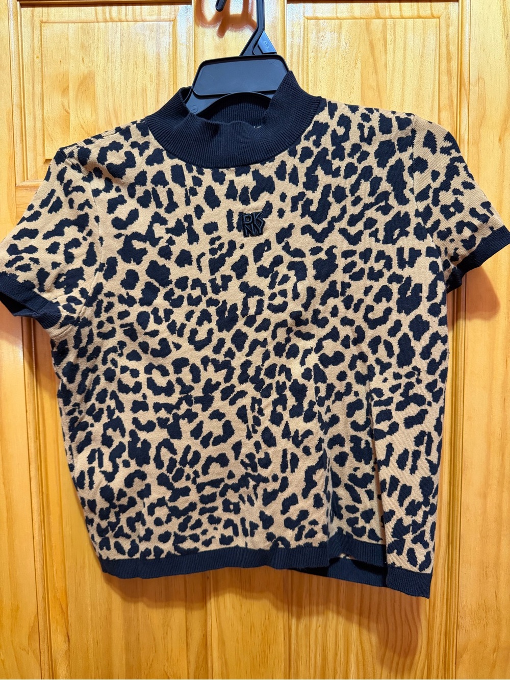 DKNY Leopard Print Crewneck Sweater - Black & Tan